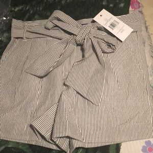 Lauren James seersucker bow shorts